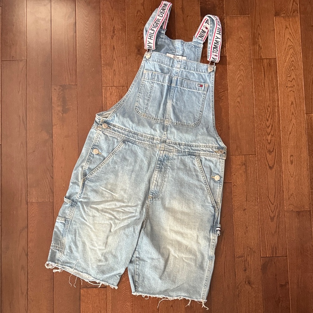 Tommy Hilfiger Light Blue Denim Overalls Shorts - Medium